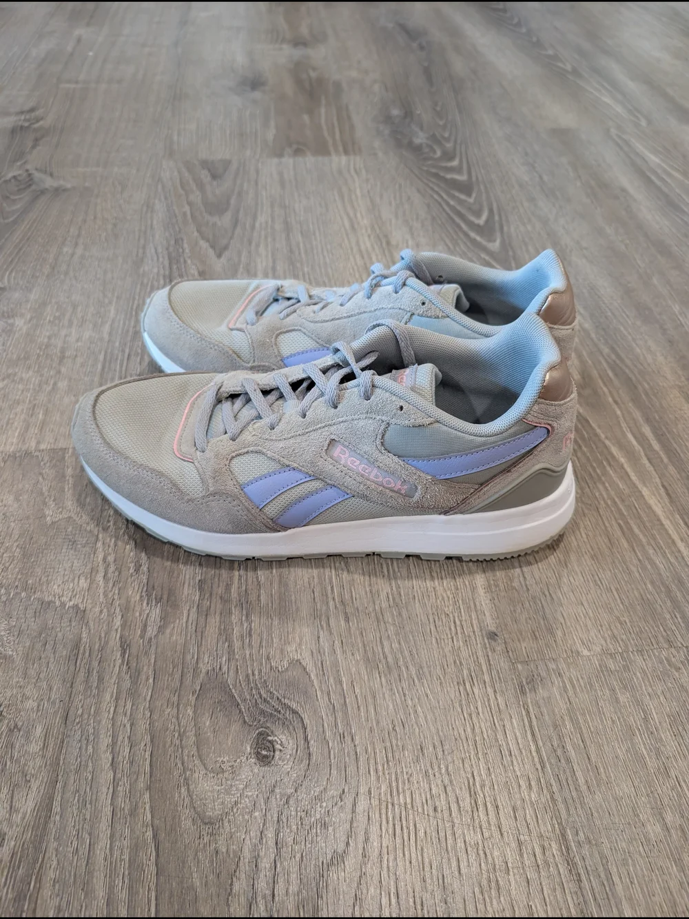 Reebok GL 1000 Grey Suede Pastel Pink Blue Retro Heritage Lifestyle Sneakers